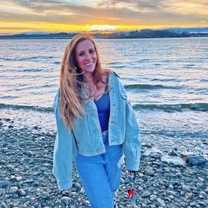 Meet your Posher, Meaghan